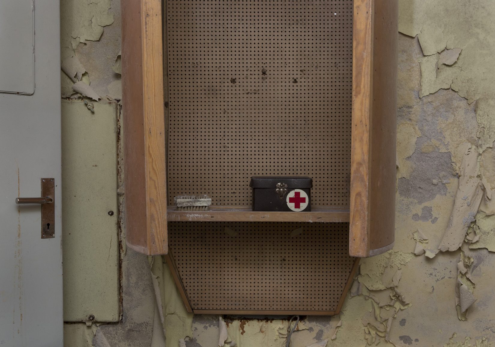 Bild av verket The Blood of Stars av konstnärsduon Raqs Media Collective