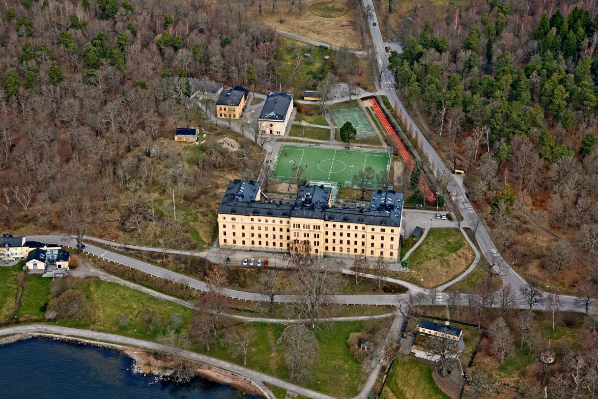 Drönar bild på byggnad